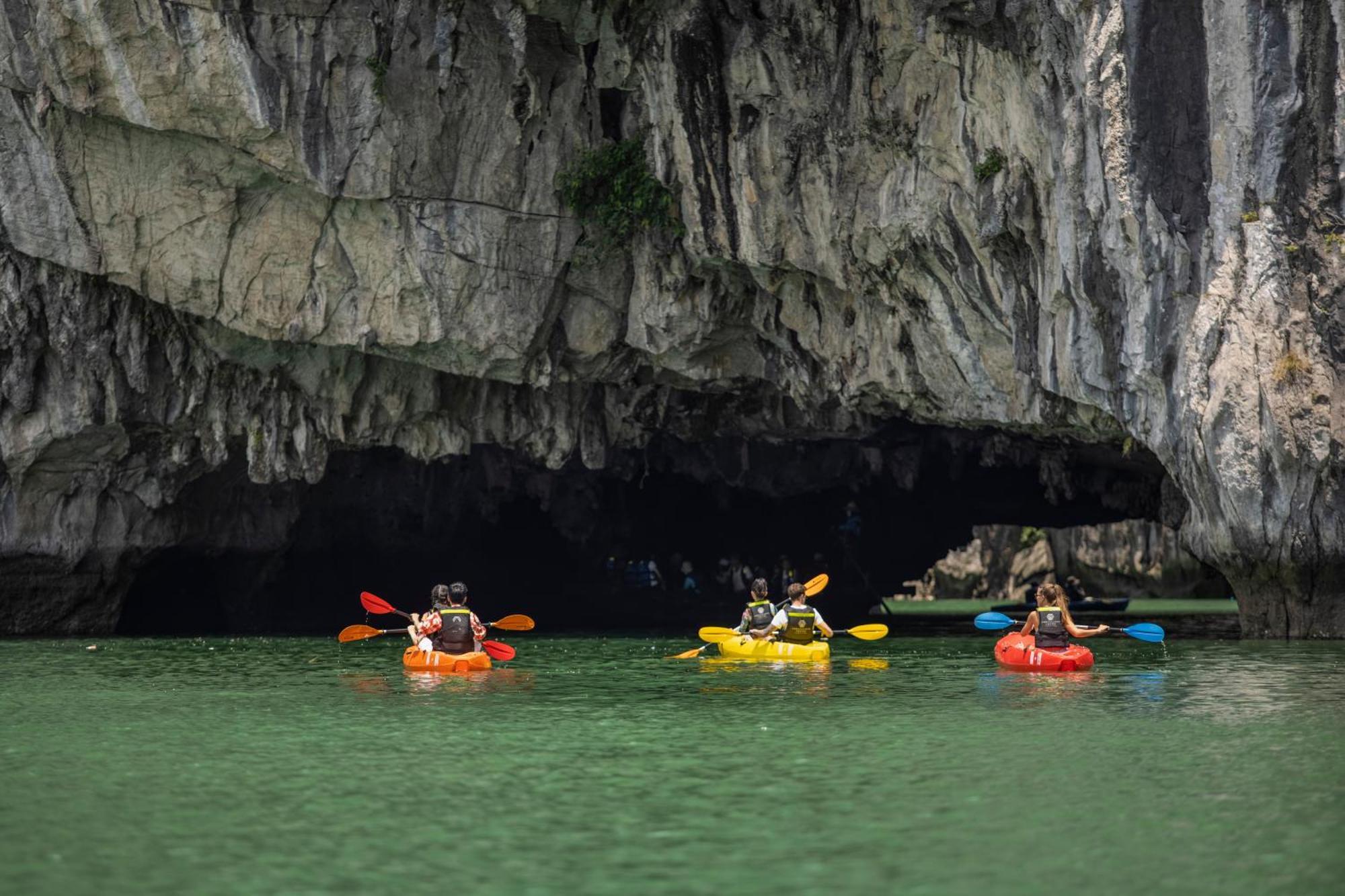 فندق Ambassador Cruise Halong Bay ها لونغ المظهر الخارجي الصورة
